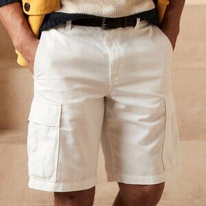 Banana Republic 11" White Cotton-Linen Cargo Short